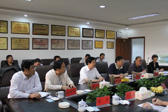 省委常委、副省長駱玉林實地考察物產(chǎn)集團“雙百”行動重點項目